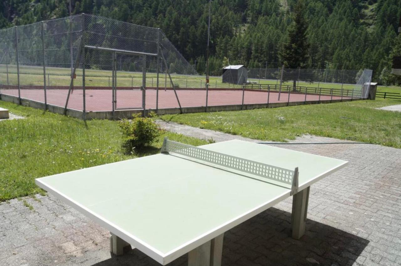 Moderne Dachwohnung Naehe Zermatt Mit Balkon Теш Екстер'єр фото