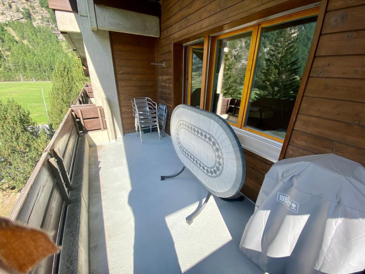 Moderne Dachwohnung Naehe Zermatt Mit Balkon Теш Екстер'єр фото