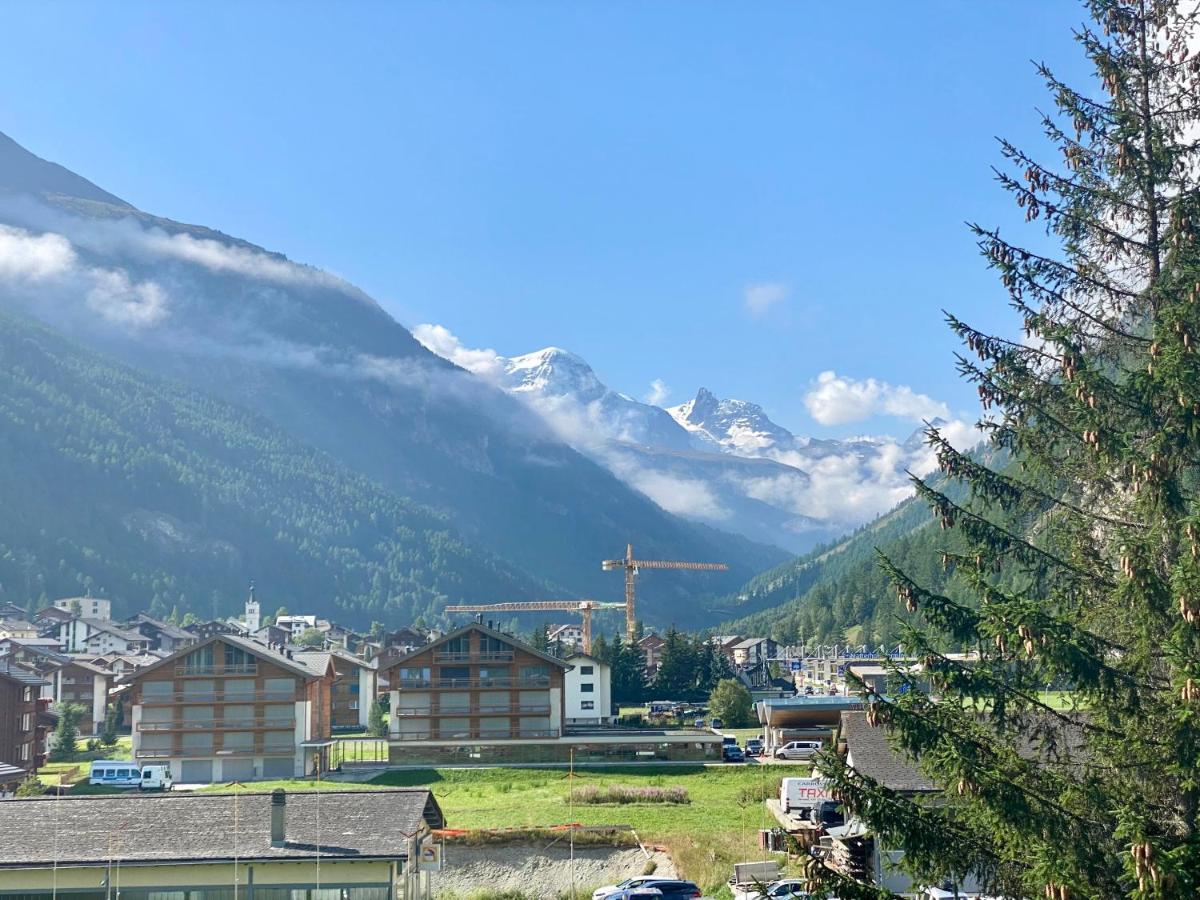Moderne Dachwohnung Naehe Zermatt Mit Balkon Теш Екстер'єр фото